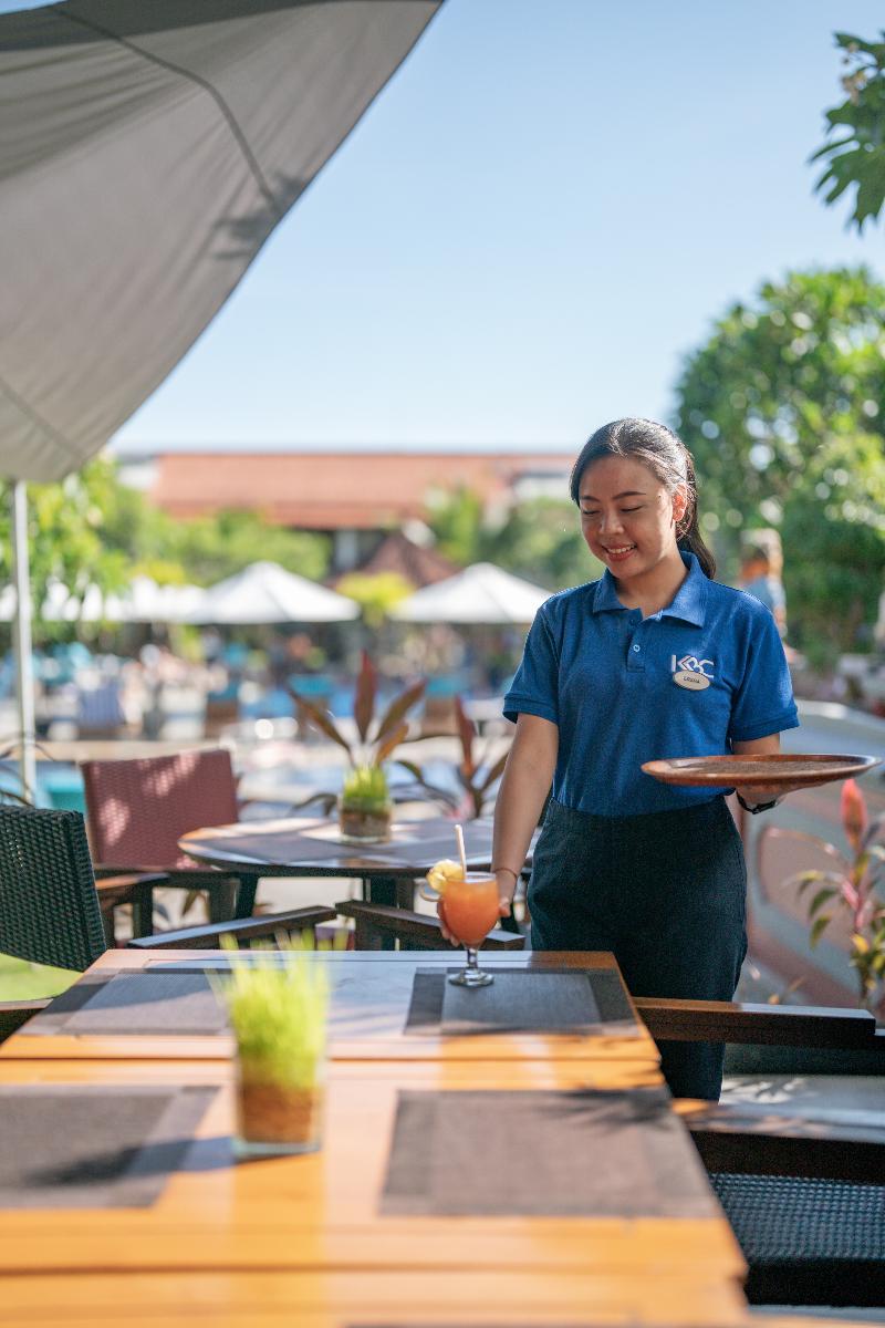 Kuta Beach Club Hotel - Restoran