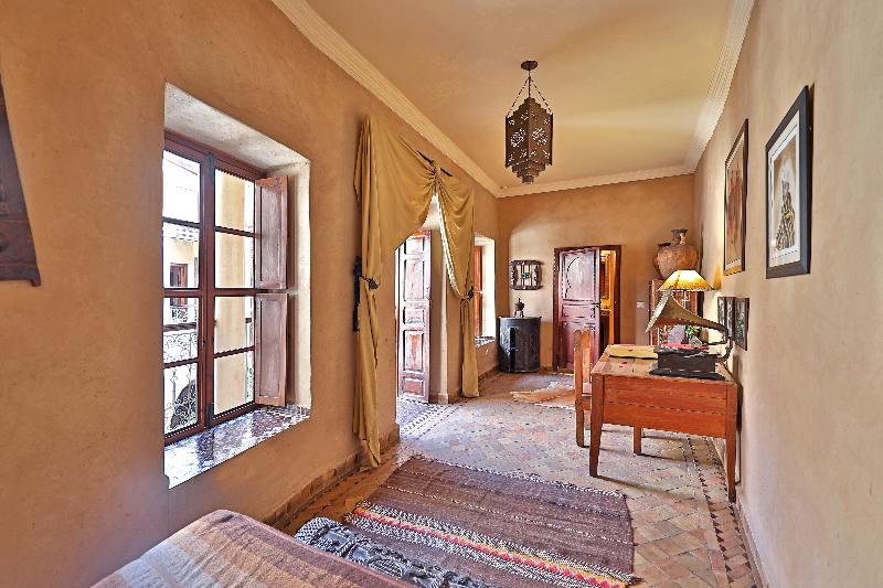 Riad Zayane - Oda