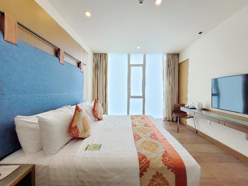 ON8 Hotel Sukhumvit Nana - Oda