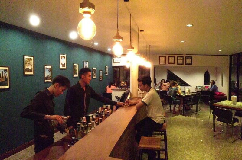 Ruean Thai Hotel - Bar