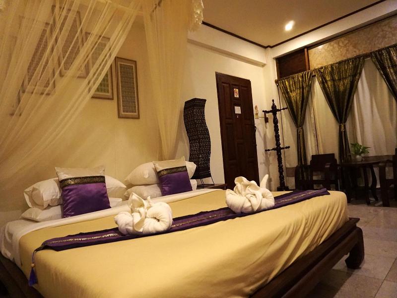 Ruean Thai Hotel - Oda