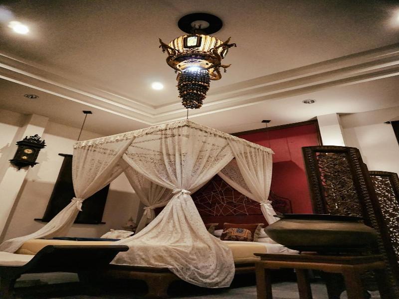 Ruean Thai Hotel - Oda