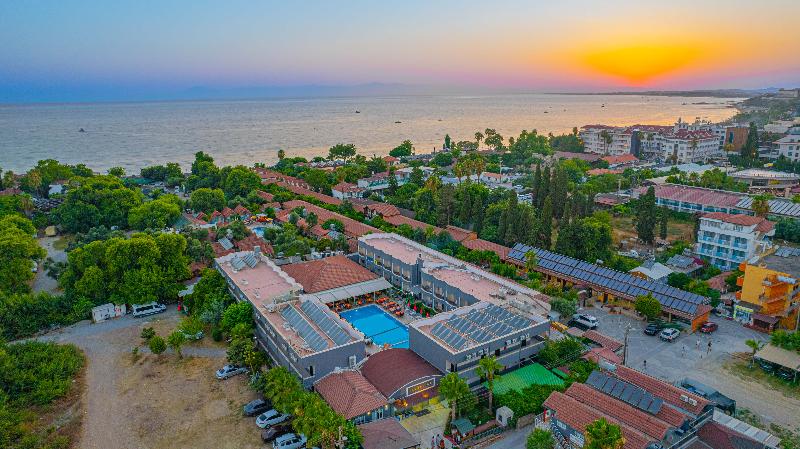 Sayanora Hotel - Genel