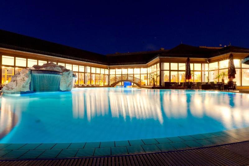 Greenfield Hotel Golf & Spa - Havuz