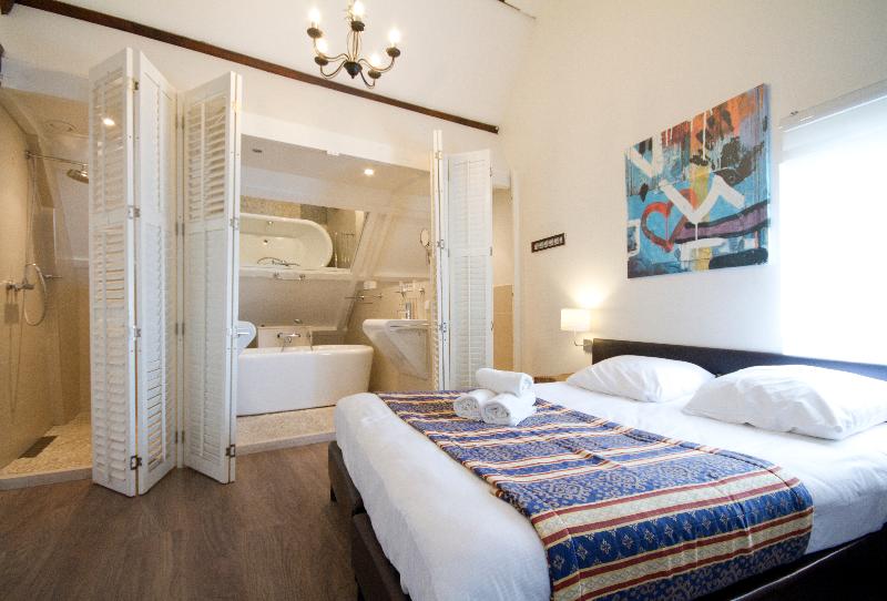 Acostar Hotel - Oda