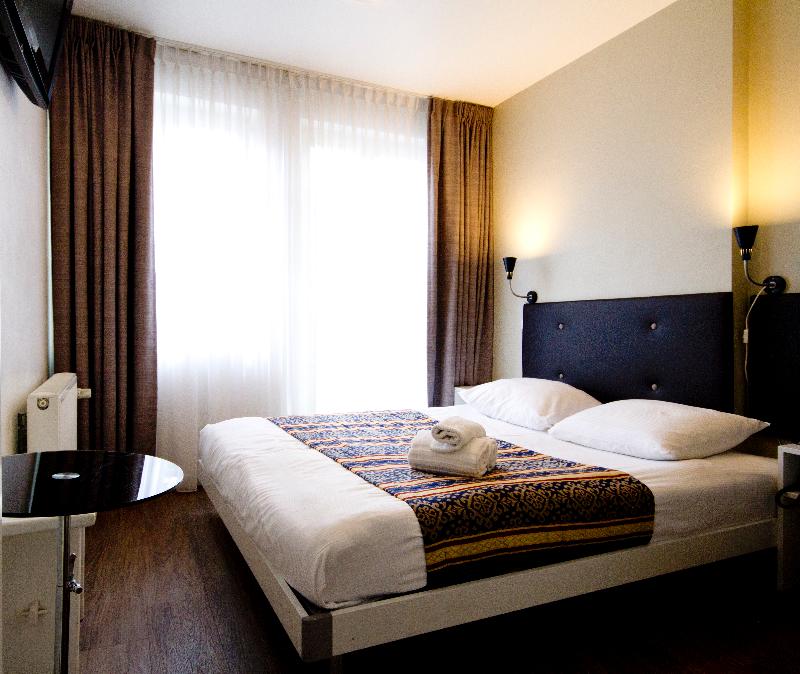 Acostar Hotel - Oda