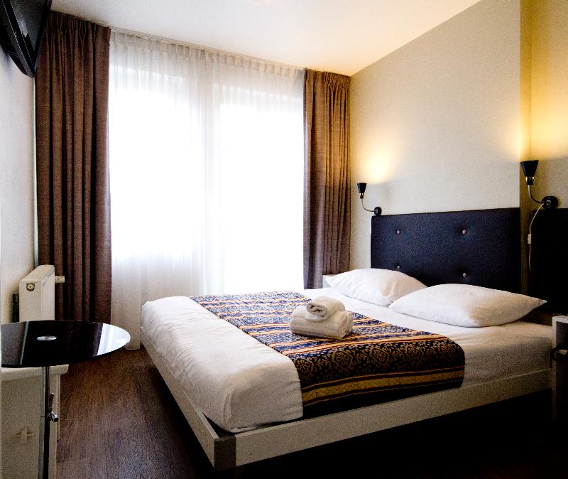Acostar Hotel - Oda
