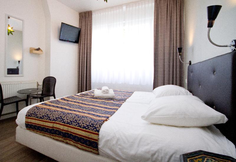 Acostar Hotel - Oda