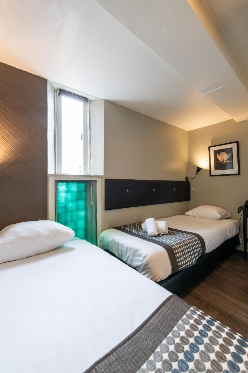 Acostar Hotel - Oda