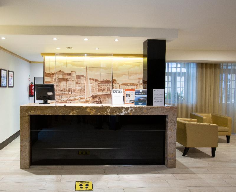Veneza Hotel - Lobi