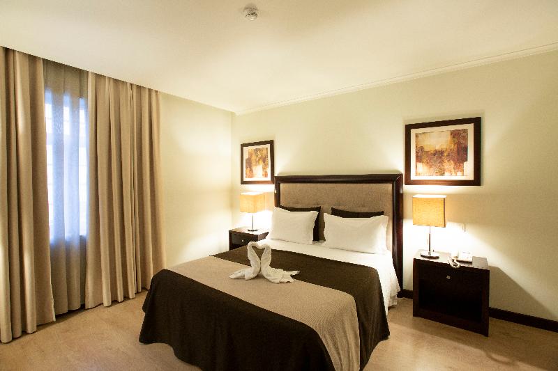 Veneza Hotel - Oda
