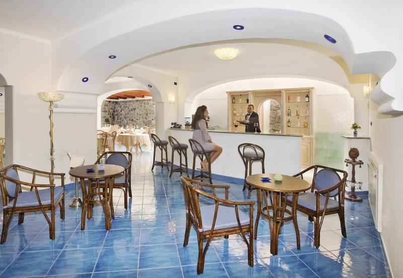 Belvedere - Bar