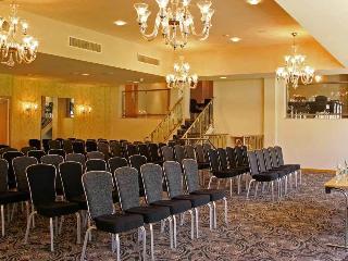 Pinewood Hotel fotoÄŸrafÄ±