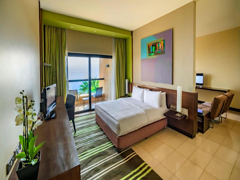 Holiday Inn Resort Dead Sea - Oda