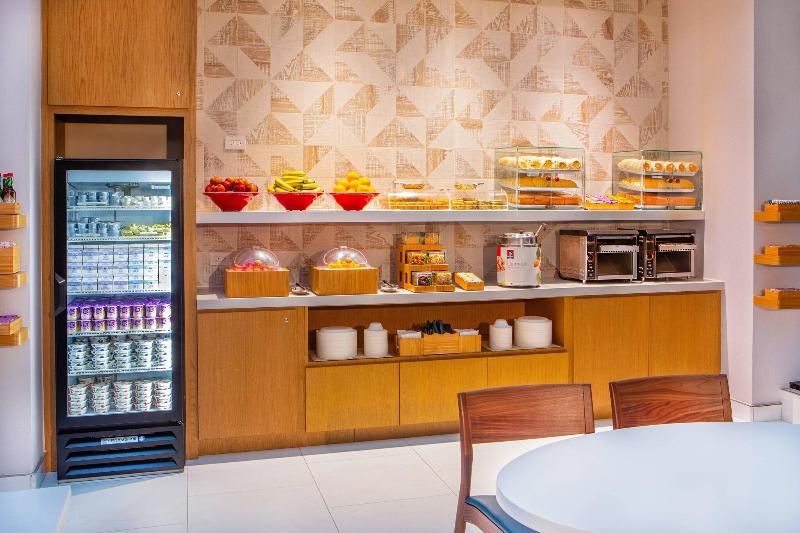Fairfield Inn By Marriott Manhattan Times Square - Restoran