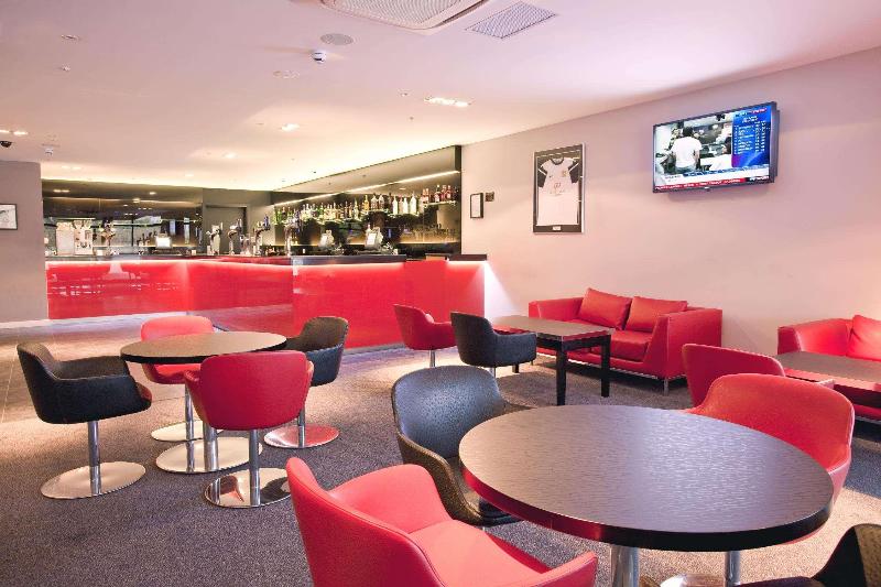 Doubletree by Hilton Milton Keynes - Bar