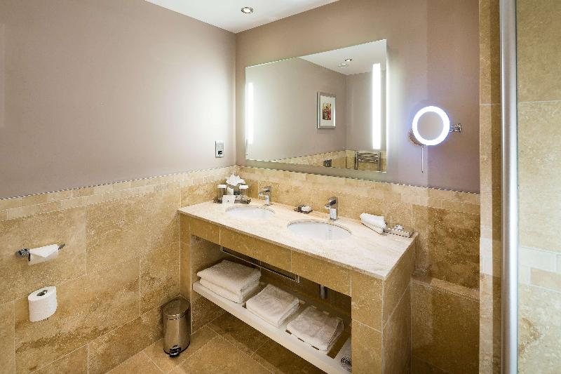 Doubletree by Hilton Milton Keynes - Oda