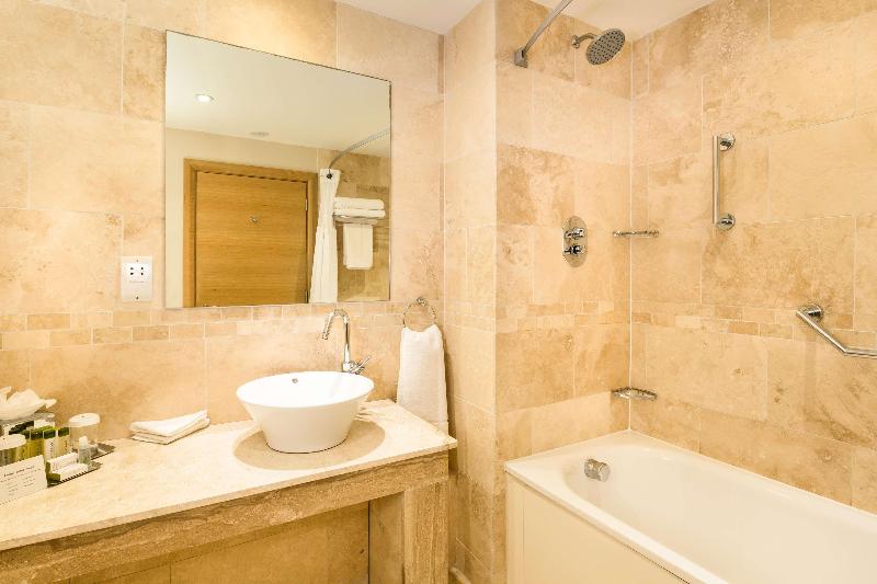 Doubletree by Hilton Milton Keynes - Oda
