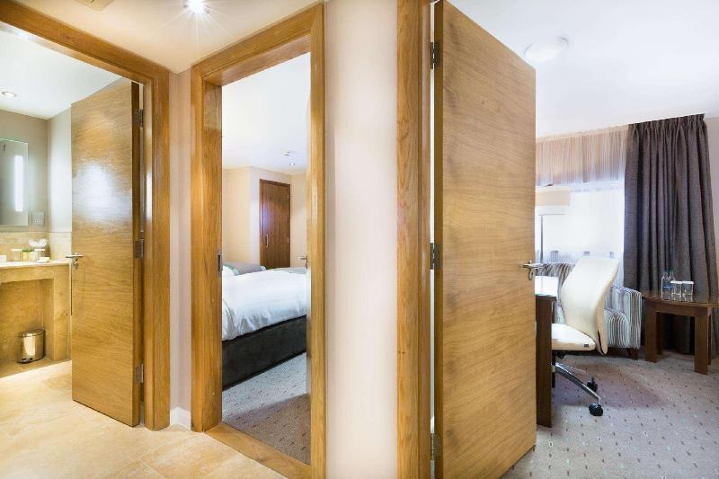 Doubletree by Hilton Milton Keynes - Oda