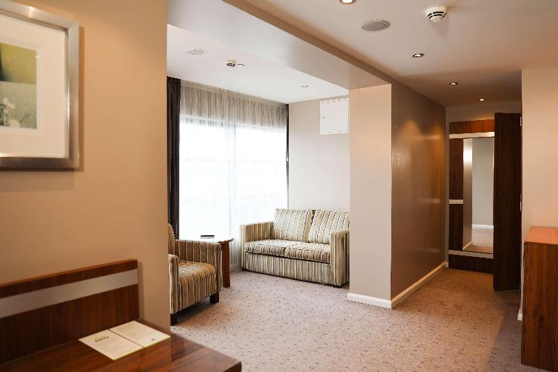Doubletree by Hilton Milton Keynes - Oda