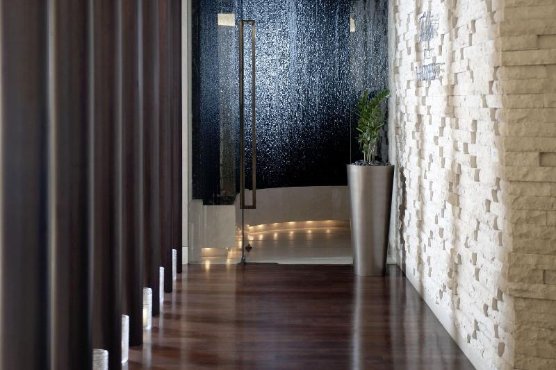 JW Marriott Hotel Marina - Aktivite