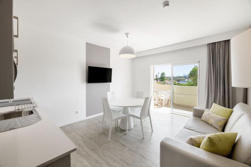 AlvorMar Apartamentos Turisticos - Oda