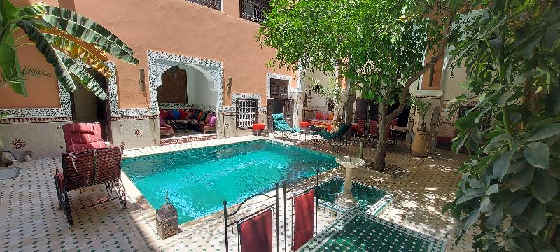 Riad Barroko - Genel