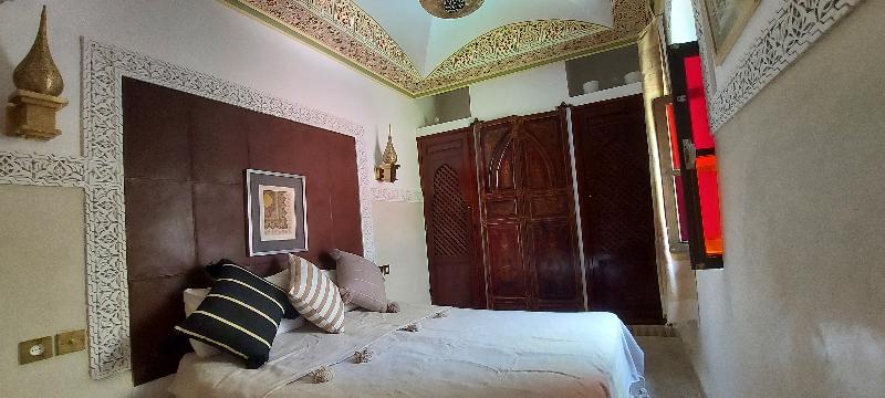 Riad Barroko - Genel