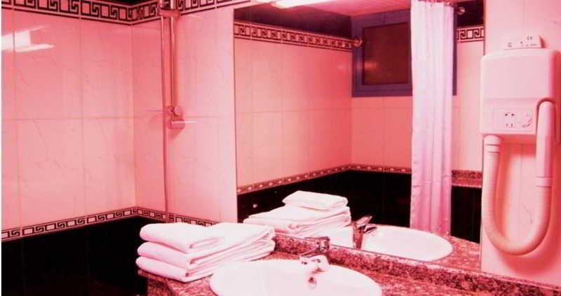 Abjad Crown Hotel (EX Dubai Palm) fotoÄŸrafÄ±