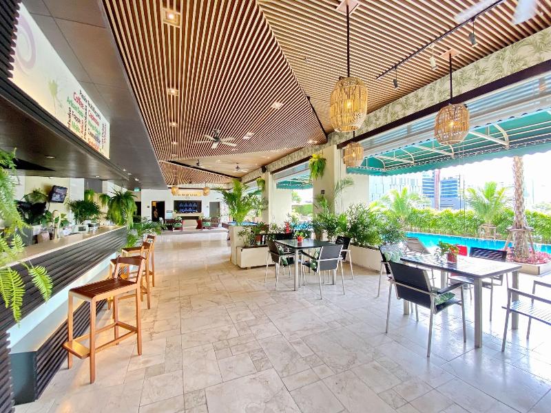 Sukhumvit Park, Bangkok - Marriott Executive Apt - Bar