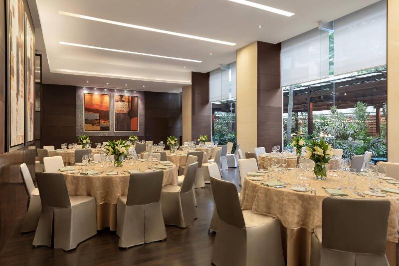 Sukhumvit Park, Bangkok - Marriott Executive Apt - Lobi