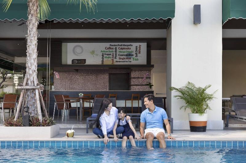 Sukhumvit Park, Bangkok - Marriott Executive Apt - Havuz