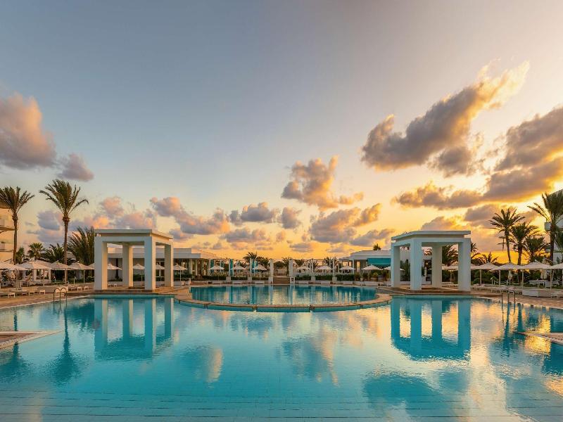 Radisson Blu Palace Resort & Thalasso Djerba - Havuz