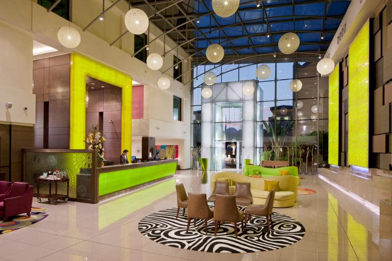 Traders Hotel, Qaryat Al Beri, Abu Dhab - Lobi