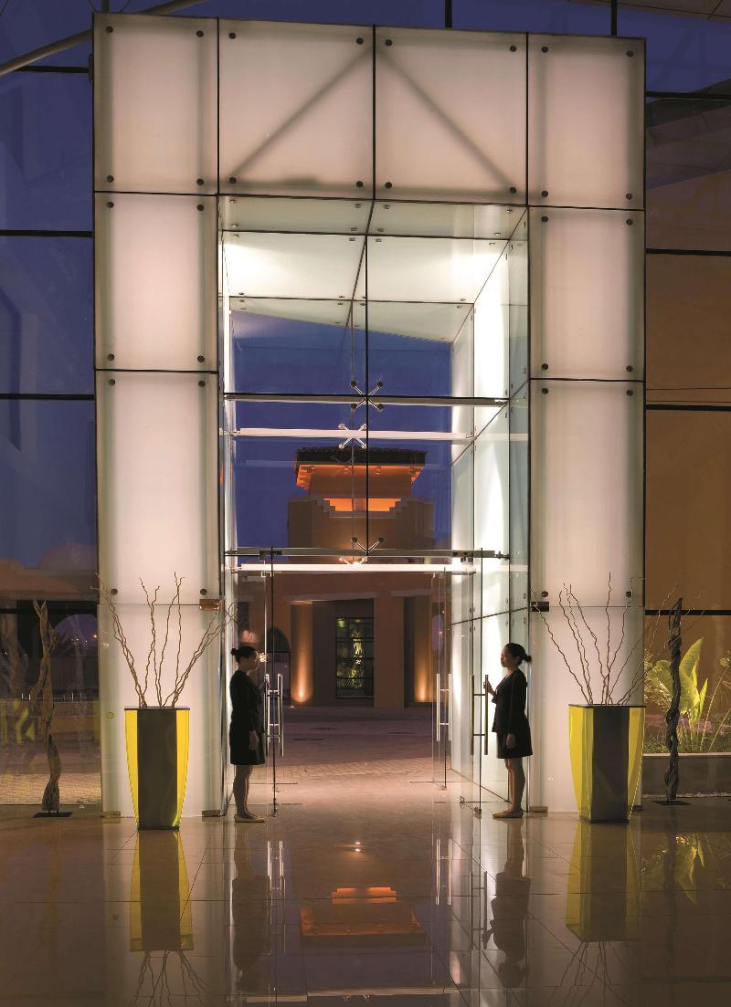 Traders Hotel, Qaryat Al Beri, Abu Dhab - Genel
