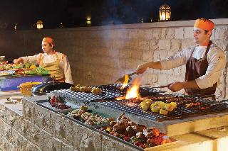 Traders Hotel, Qaryat Al Beri, Abu Dhab fotoÄŸrafÄ±