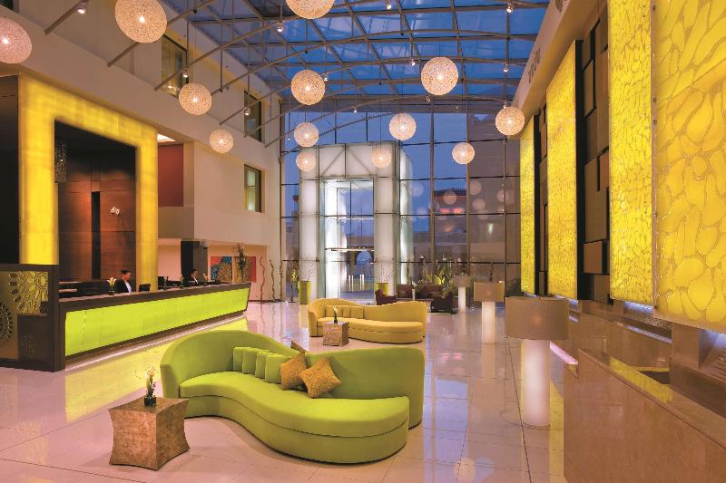Traders Hotel, Qaryat Al Beri, Abu Dhab - Restoran
