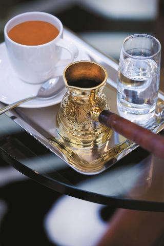 Traders Hotel, Qaryat Al Beri, Abu Dhab fotoÄŸrafÄ±