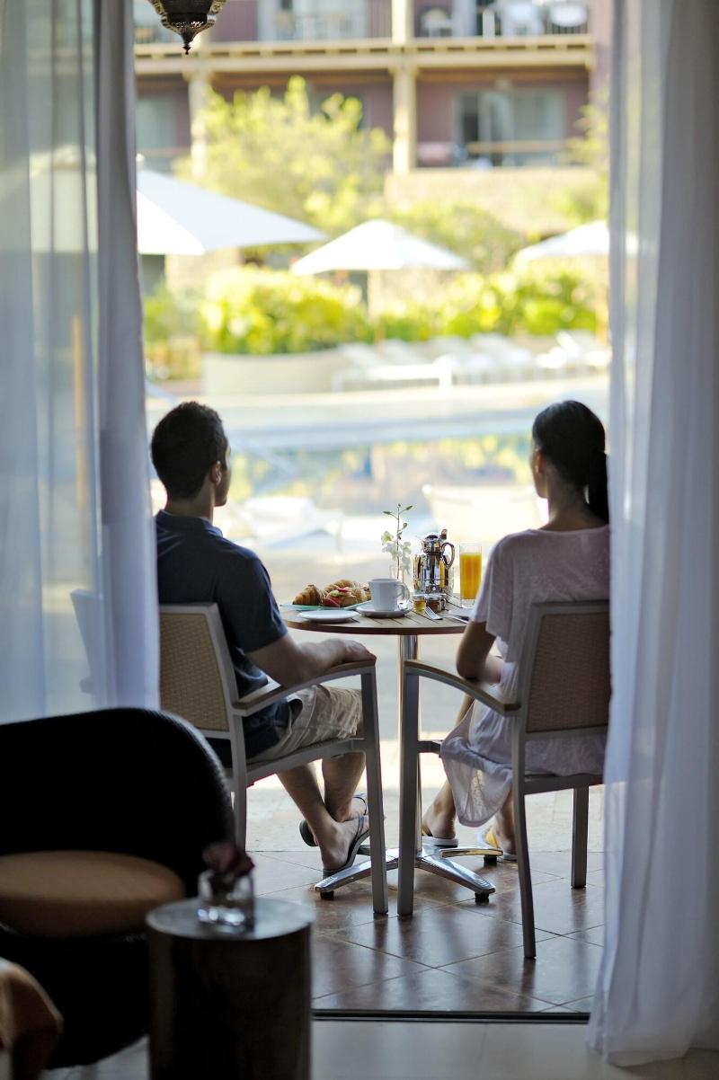 Movenpick Resort & Spa Tala Bay Aqaba - Teras