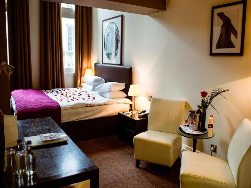 Grey Street Hotel - Genel