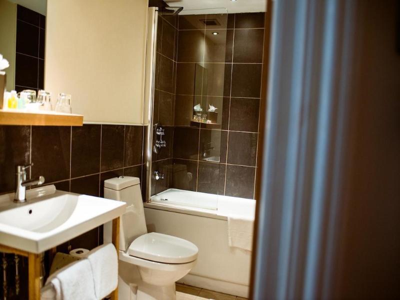 Grey Street Hotel - Genel