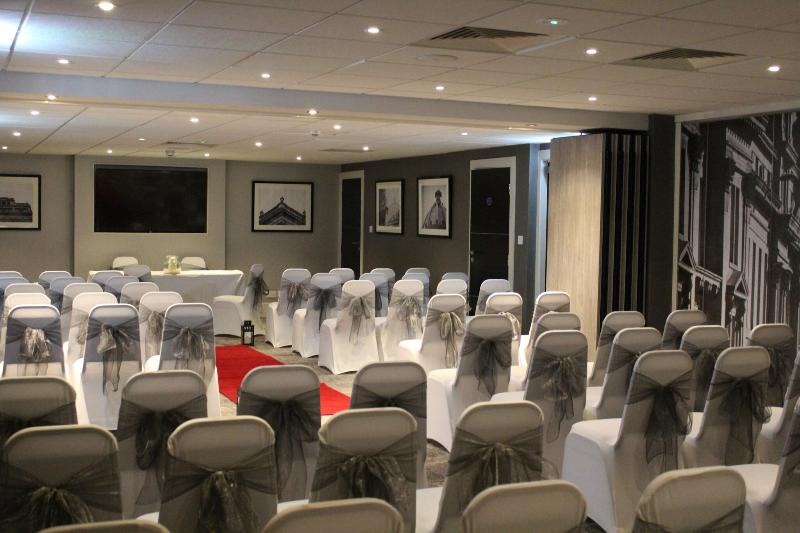 Grey Street Hotel - Genel