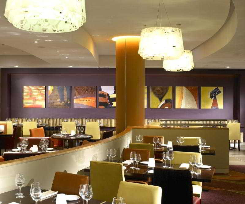 Radisson RED London Twickenham fotoÄŸrafÄ±