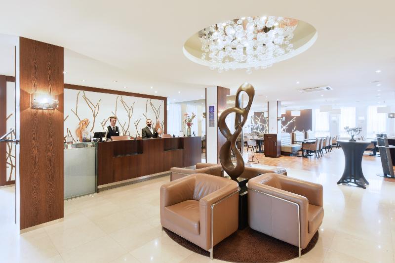 Achat Hotel München Süd - Lobi