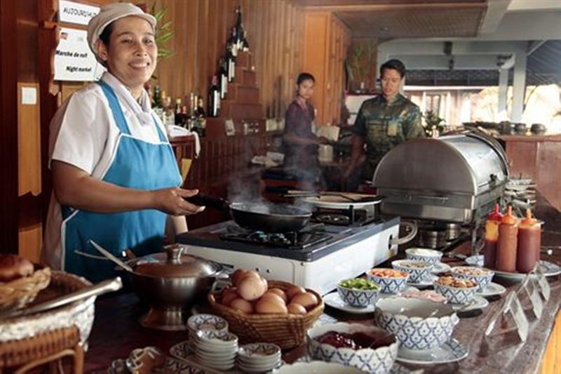 Coral Hotel - Restoran