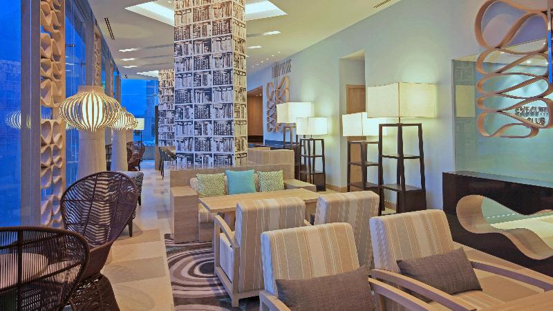Holiday Inn Pattaya - Bar