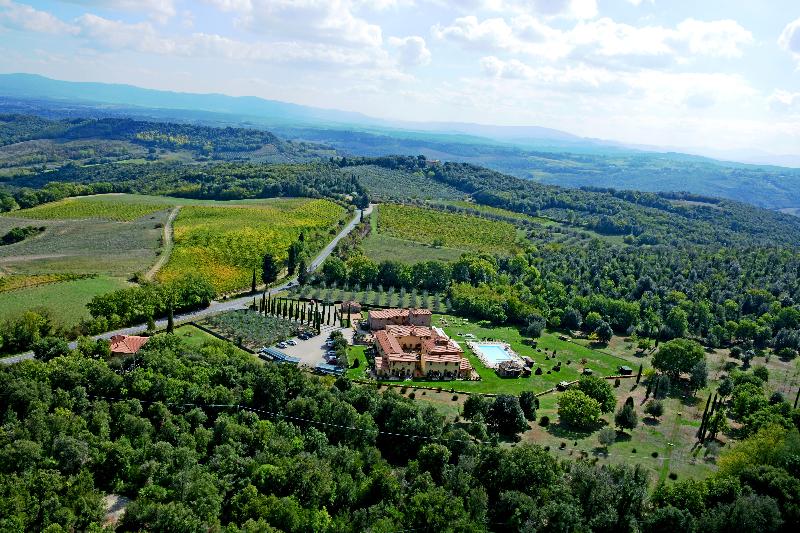 Hotel Casolare le Terre Rosse - Genel