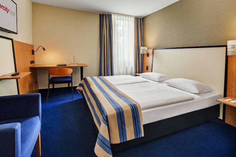 IntercityHotel Celle - Oda