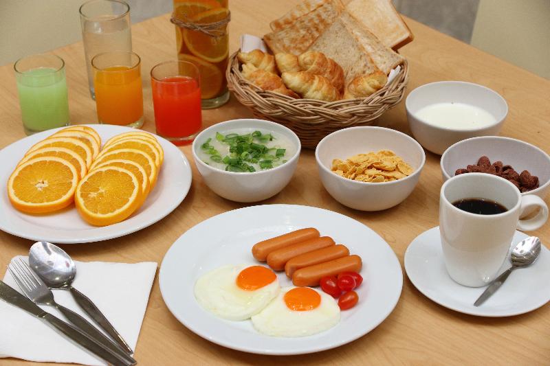 Imm Hotel Thaphae Chiang Mai - Restoran
