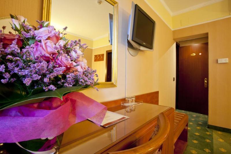 Puccini Hotel - Genel